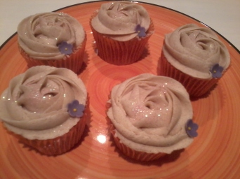 Mulled Wine Cupcakes With Cinnamon Frosting